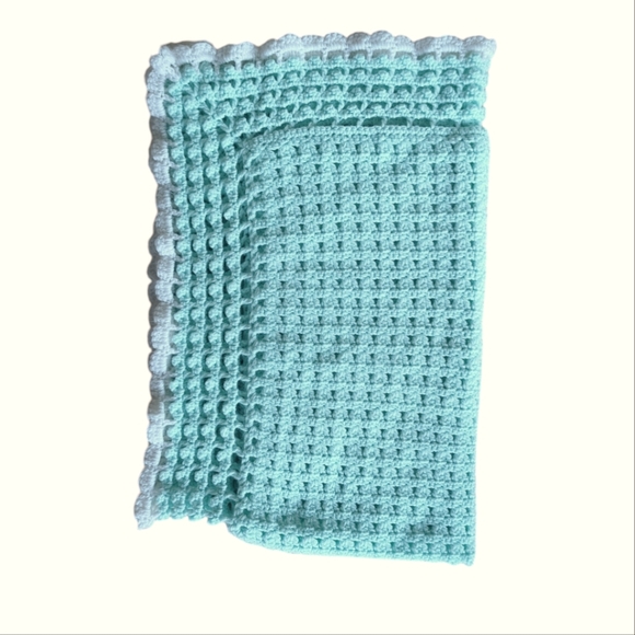 NEW Handmade Crocheted Mint Green Baby Blanket Green White - Picture 3 of 10